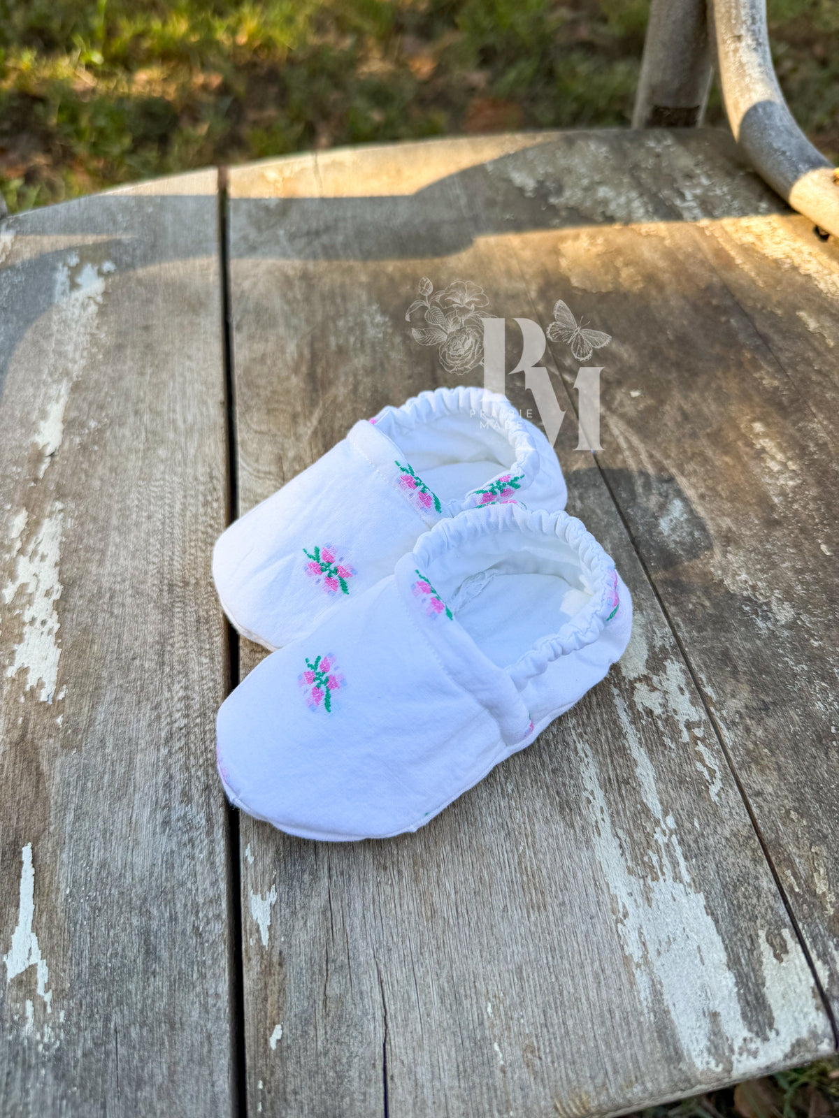Slippers 9/12 - Dainty Details