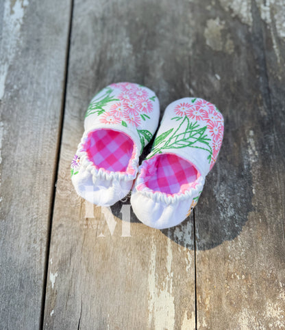 Slippers 12/18 - Pink Posies