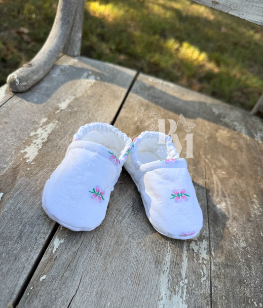 Slippers 9/12 - Dainty Details