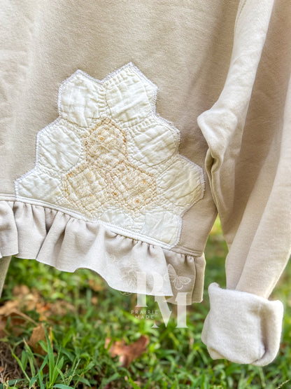 Cropped Crew: Beige (M)