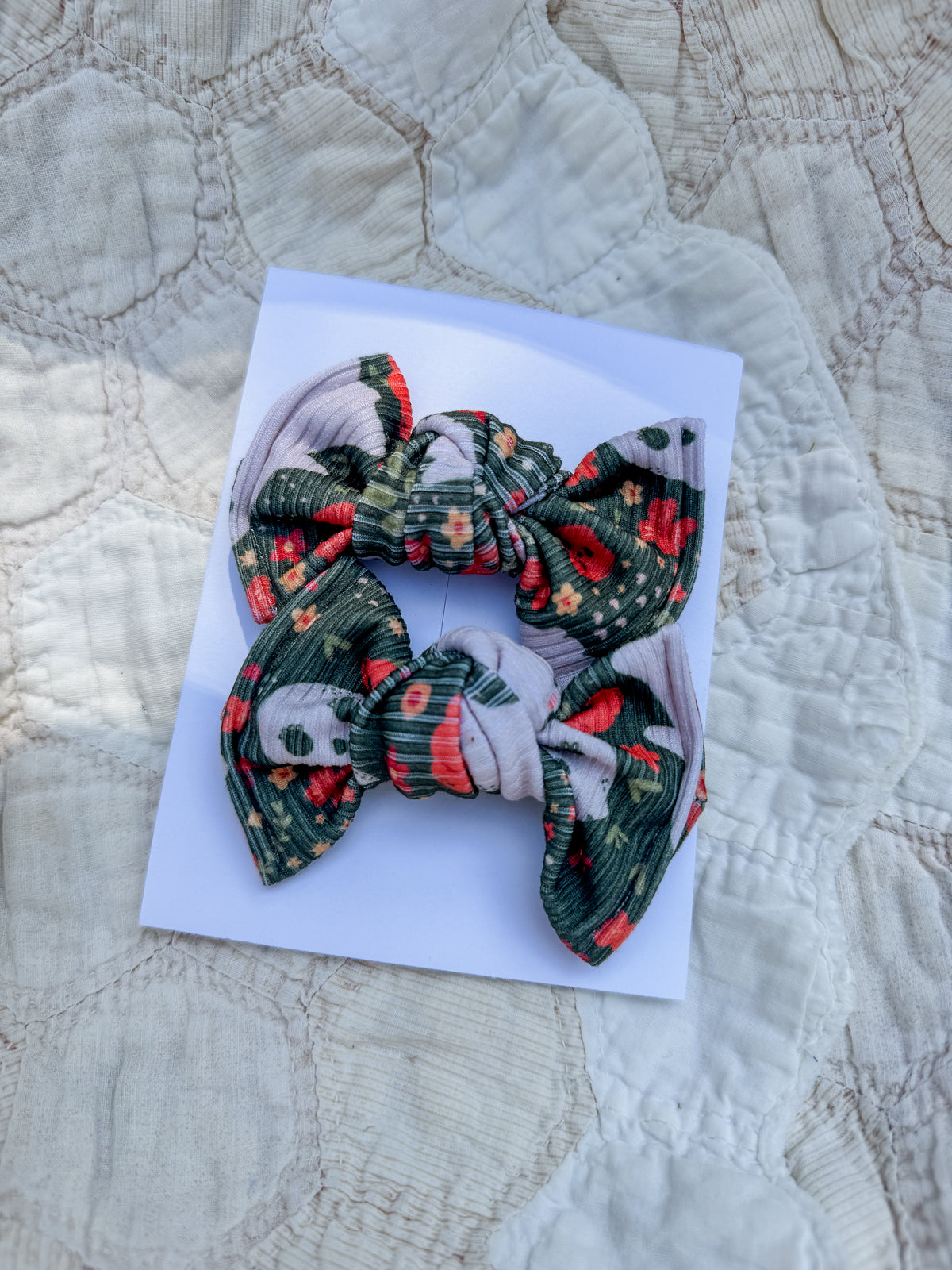 Knottie Bow Piggy Set - Ghost Rib